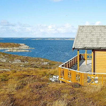 Casa vacanze Three-bedroom In Dyrvik